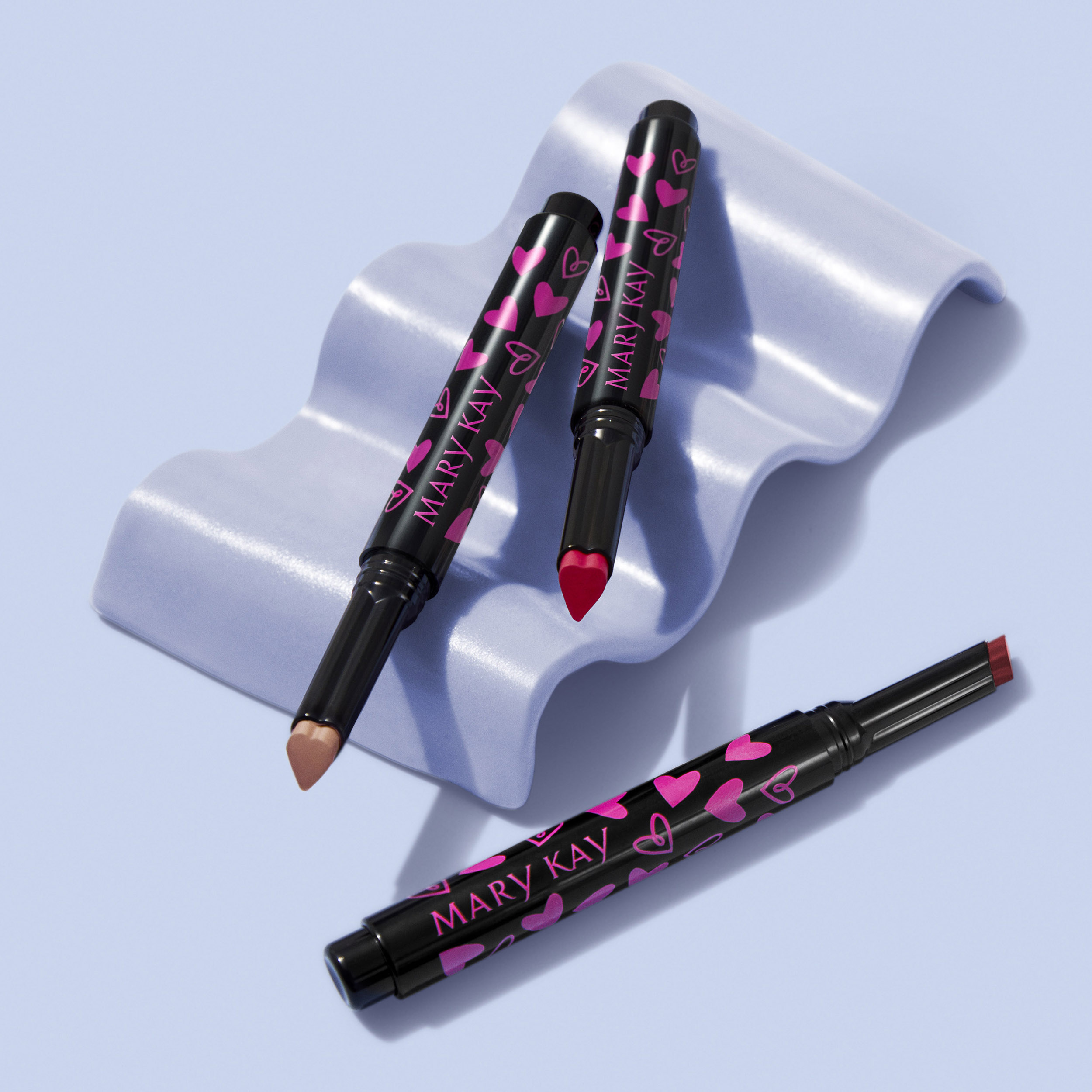 Širdies_formos_lūpų_dažai